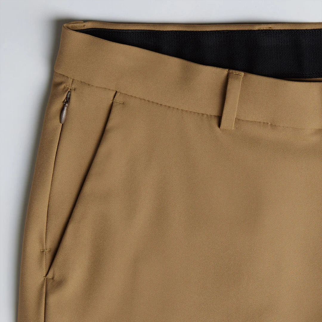 A brown Kensington trousers.